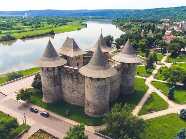 cetatea-soroca
