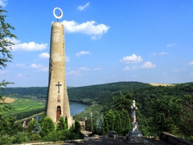 ioanmosnegutu-info-768x512