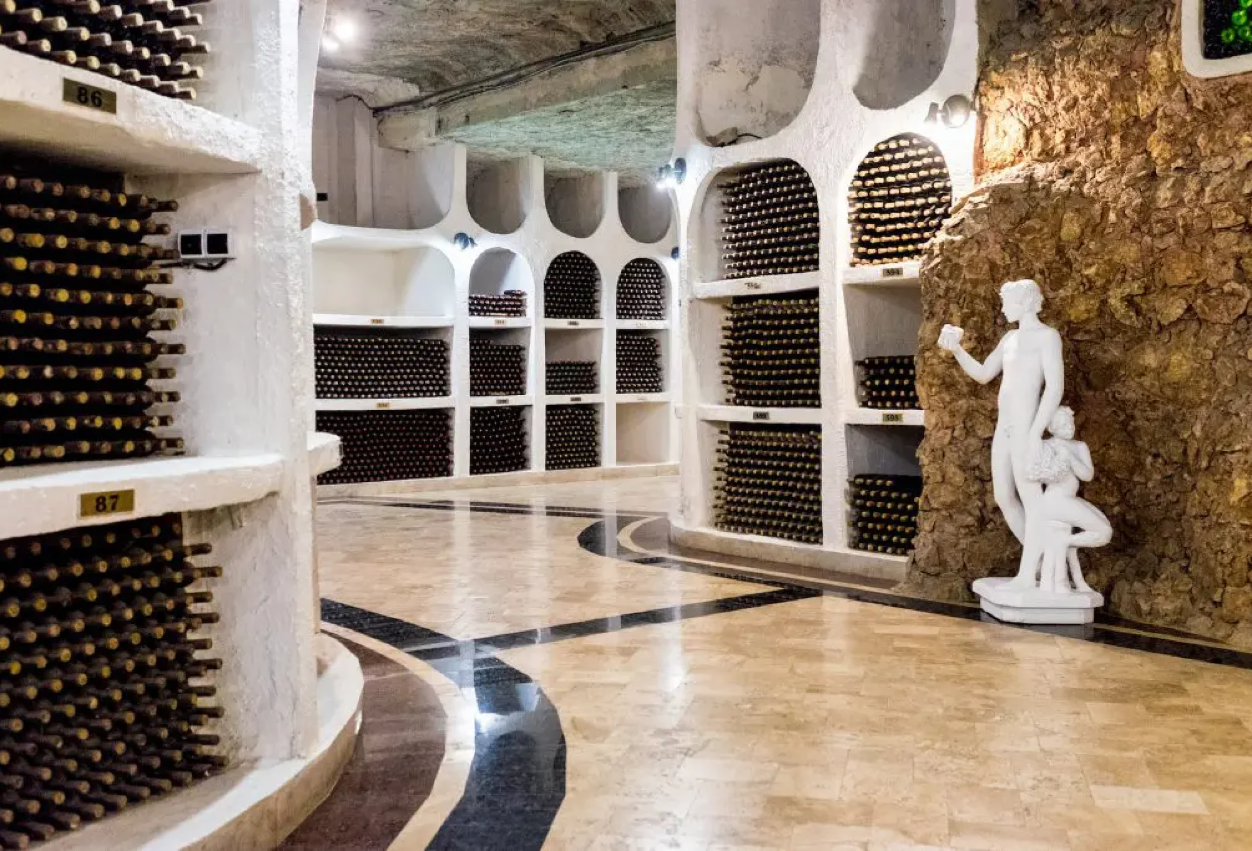 Cricova-Winery-by-Roberto-Gabriele-4-1024×683.jpg Cricova-Winery-by-Roberto-Gabriele-4-1024x683.jpg